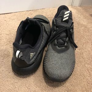 Adidas Alphabounce Size 11.5